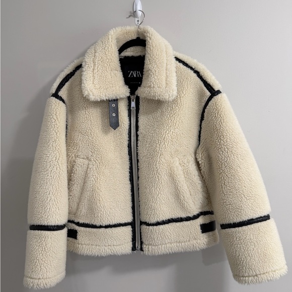 Zara Cream Teddy Jacket with Black Accents - Picture 5 of 5
